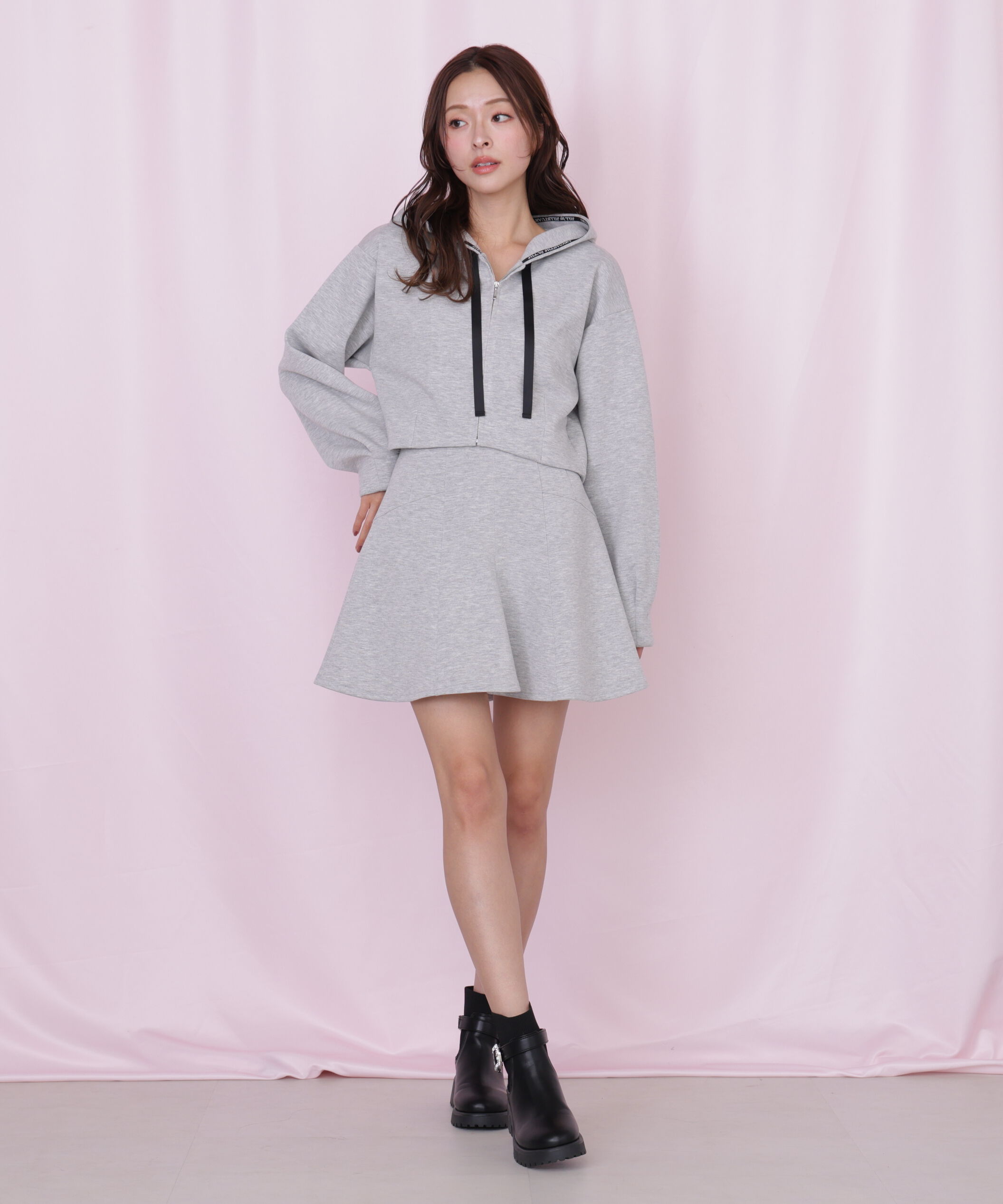  「ダイバー素材インナーパンツ付スカート」|スカート|