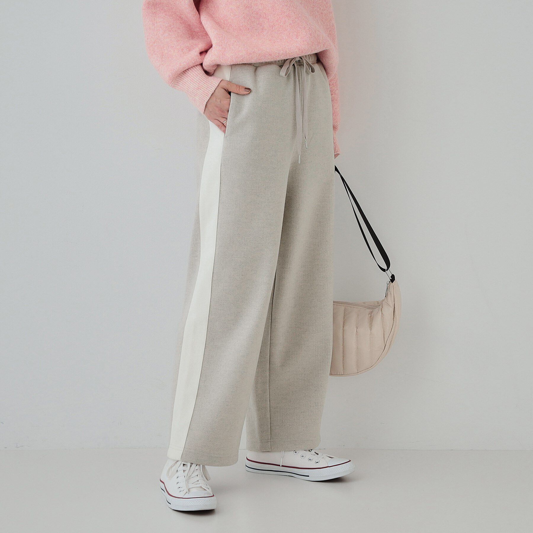 SHOO･LA･RUE「【S-LL】脚のラインをきれいに見せる サイドライン起毛イージーパンツ」|その他|ライトグレー(011