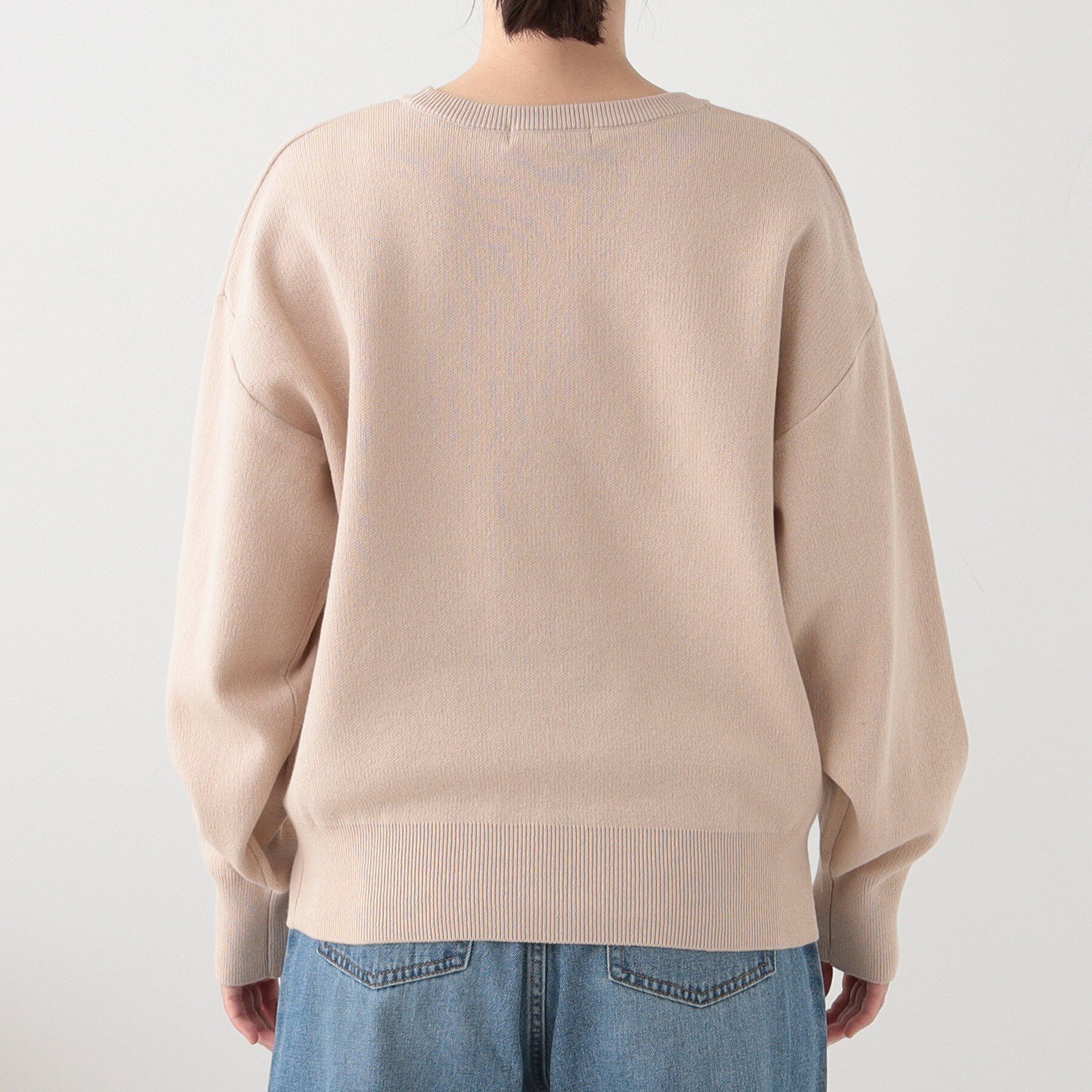 SHOO･LA･RUE「【洗える/S-LL/ちくちくしにくい】大人のための ロゴ入りスウェットライクニット」|ニット・セーター|