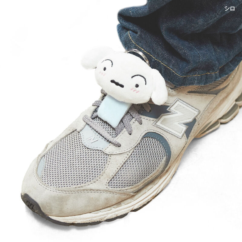 BACKYARD FAMILY「クレヨンしんちゃん グッズ 通販 蓄光マスコット ループホルダー クレヨンしんちゃんグッズ」|チャーム・キーホルダー|