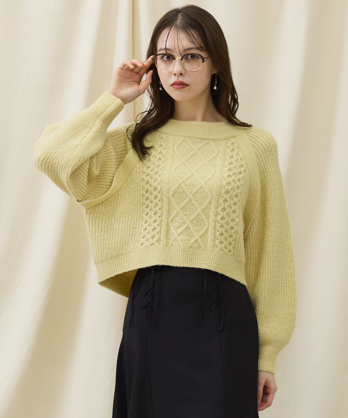 アンドクチュール「ラメケーブルクロップドプルオーバー」|ニット・セーター|