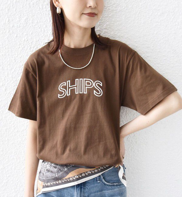 SHIPS for women「《一部追加予約》【WEB限定】 SHIPS ラウンド プリント ロゴ TEE」|Tシャツ・カットソー|ブラウン