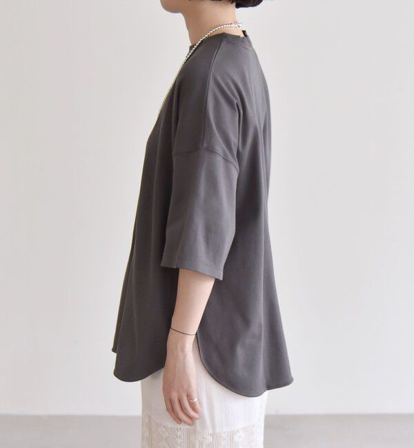 quaranciel「quaranciel:〈接触冷感/汗染み防止加工/洗濯機可能〉ラウンドヘム クルー ビッグ TEE」|Tシャツ・カットソー|