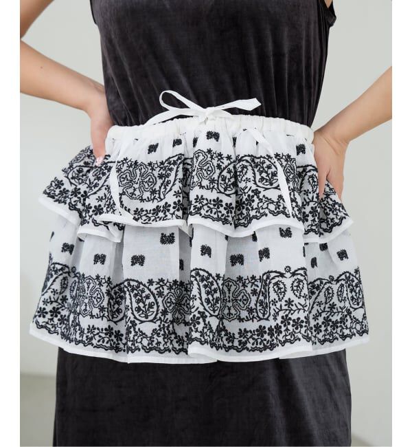 IENA LA BOUCLE「IENA LA BOUCLE エンブロイダリーコットンオーガンジーミニスカート」|スカート|