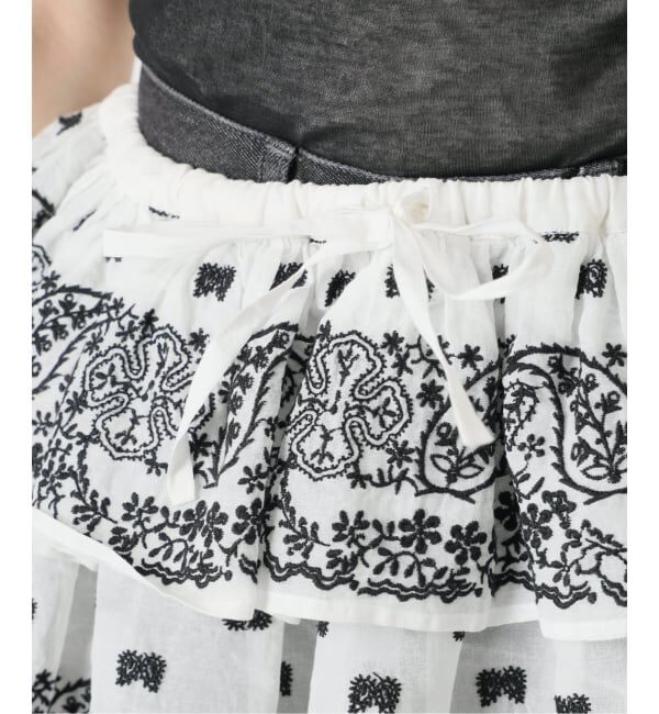 IENA LA BOUCLE「IENA LA BOUCLE エンブロイダリーコットンオーガンジーミニスカート」|スカート|