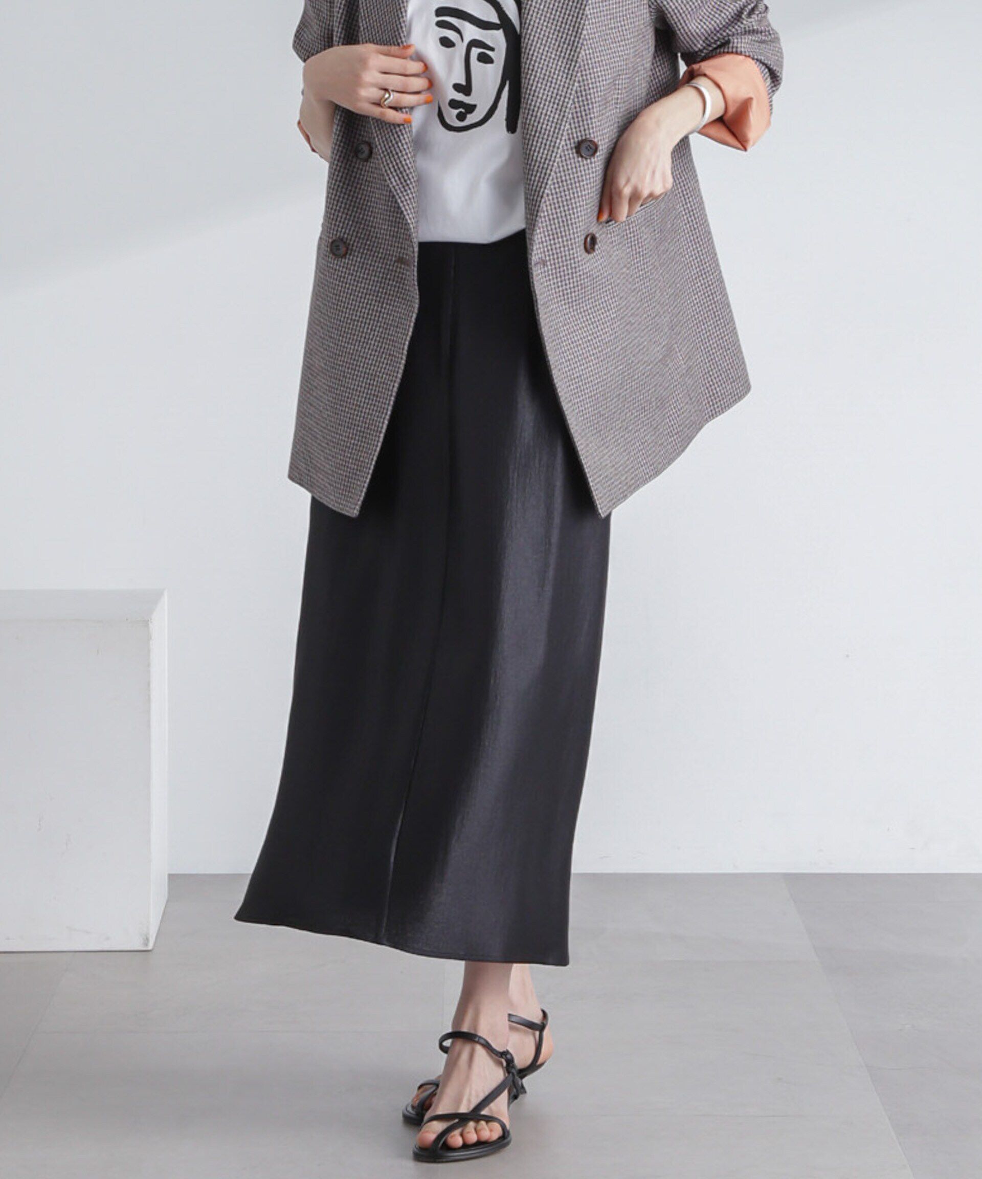 nano･universe「シャイニーサテンロングスカート」|スカート|