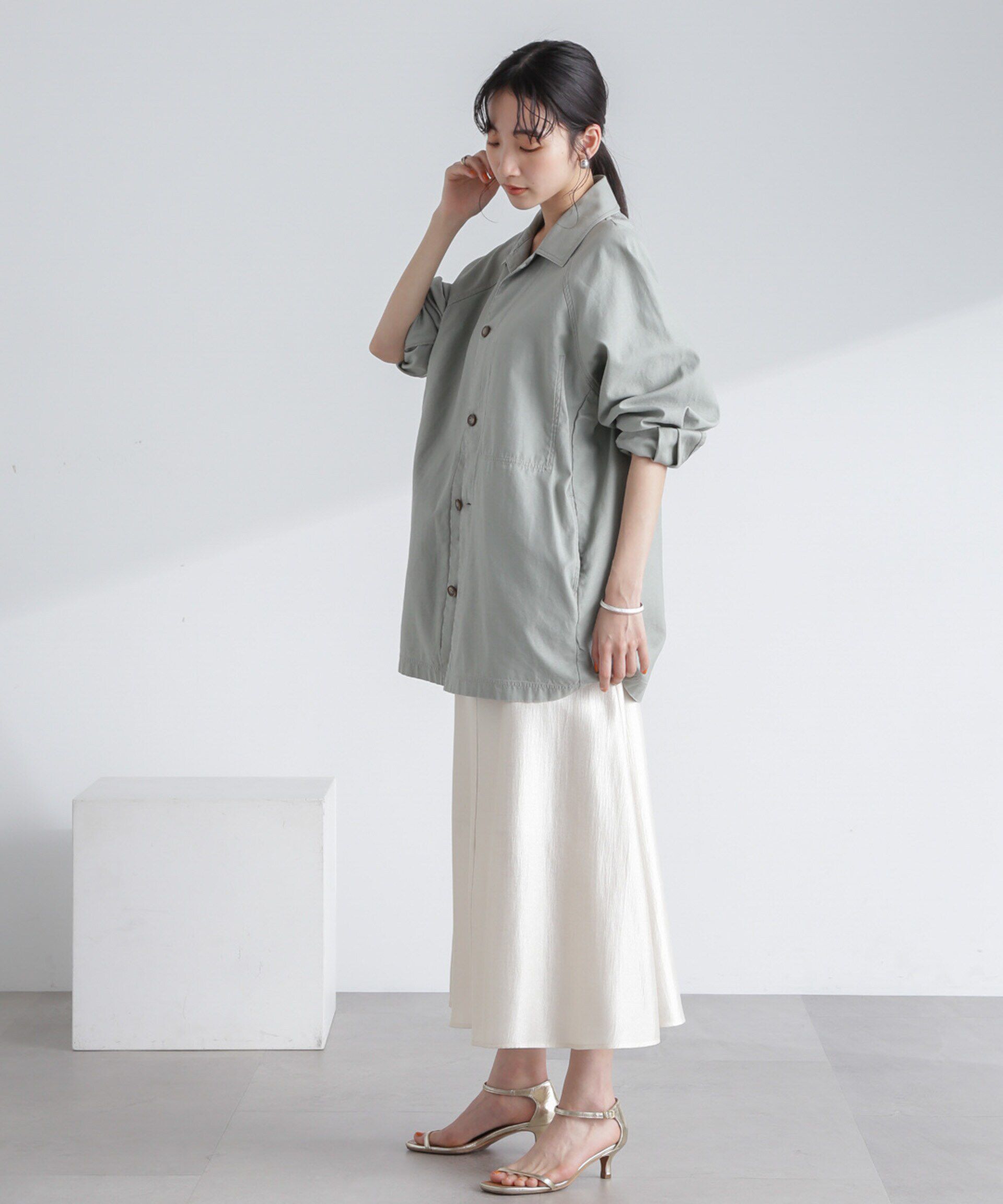 nano･universe「シャイニーサテンロングスカート」|スカート|