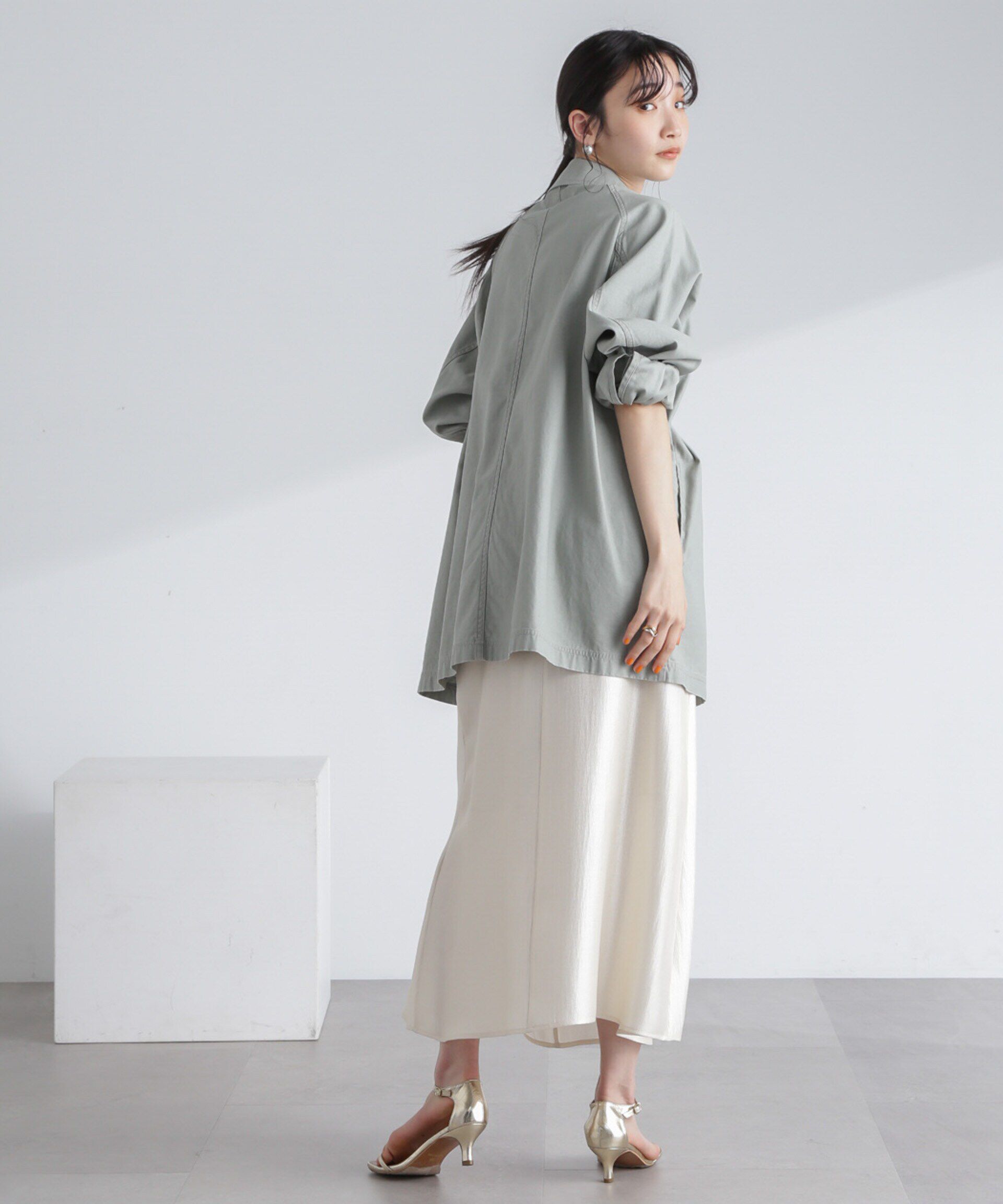 nano･universe「シャイニーサテンロングスカート」|スカート|