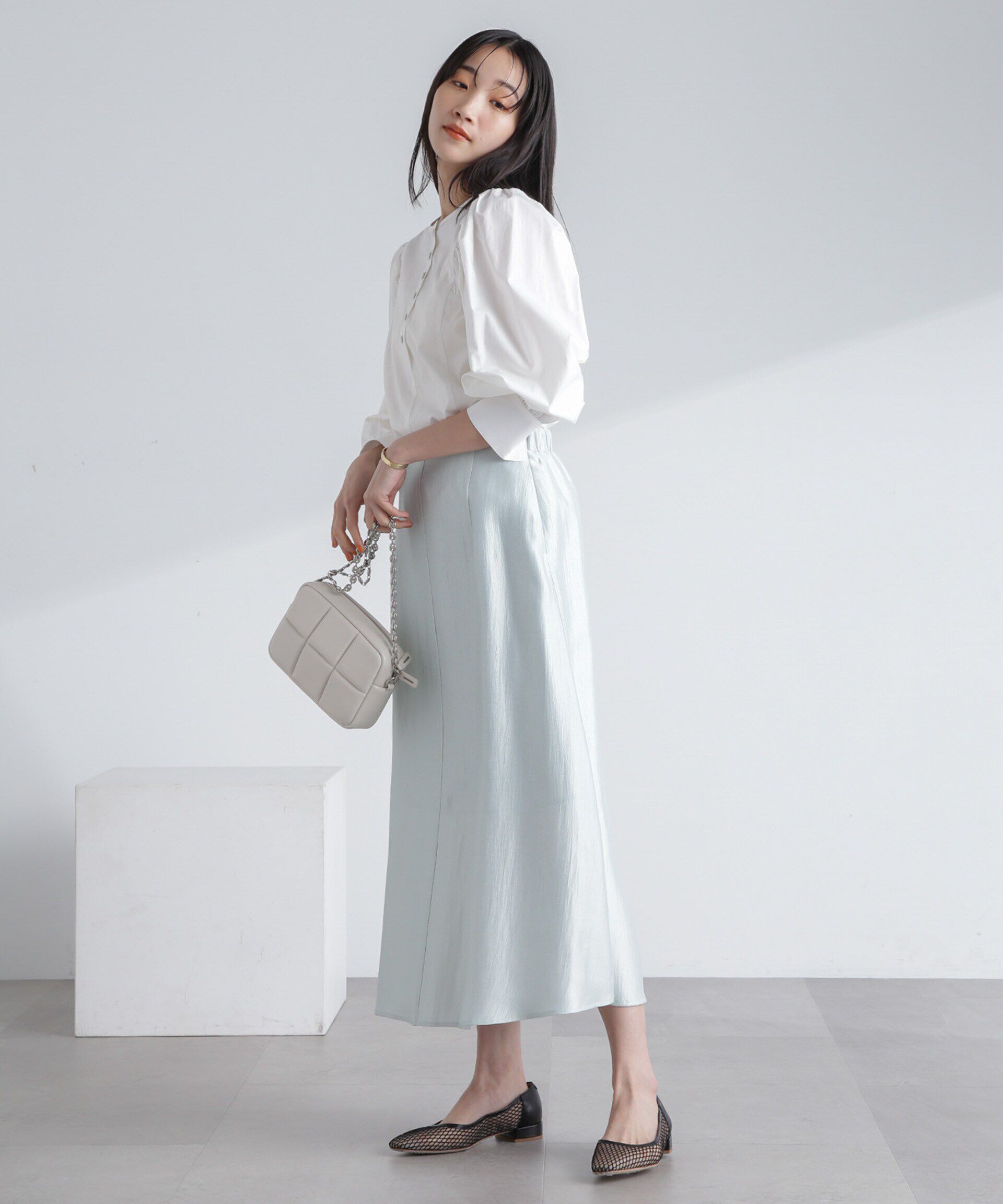 nano･universe「シャイニーサテンロングスカート」|スカート|