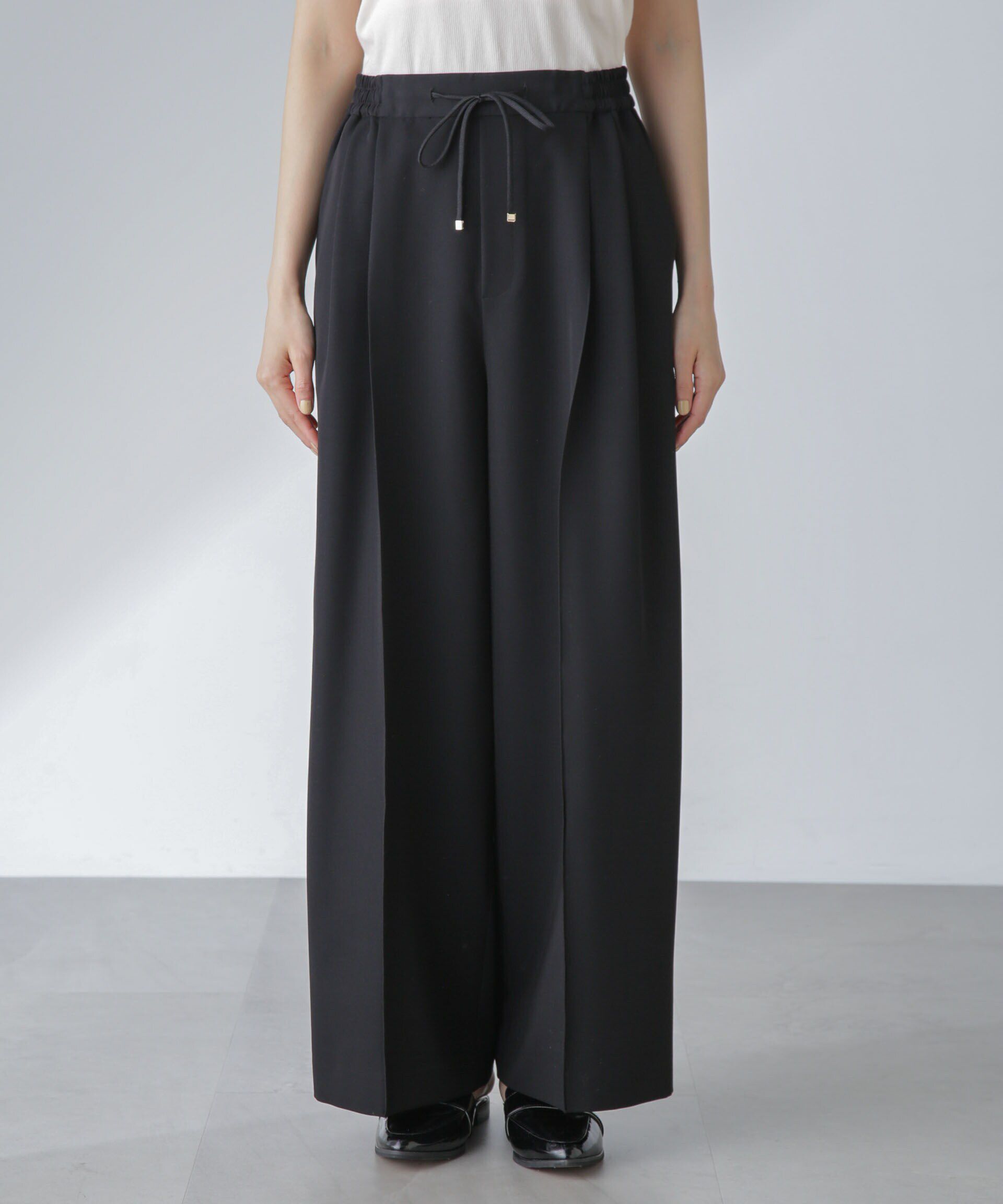 nano･universe「ピンタックイージーワイドパンツ」|チノ|