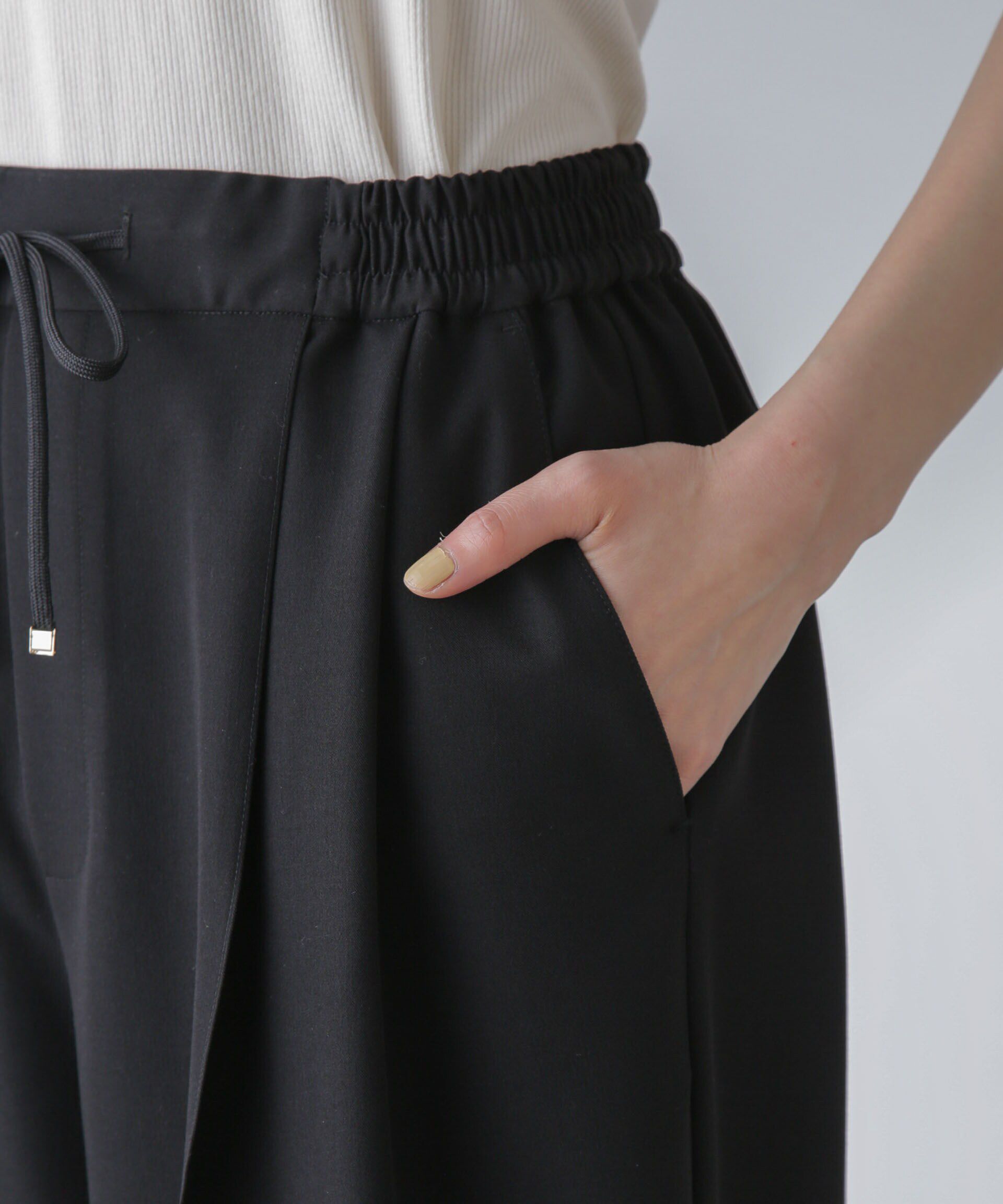 nano･universe「ピンタックイージーワイドパンツ」|チノ|