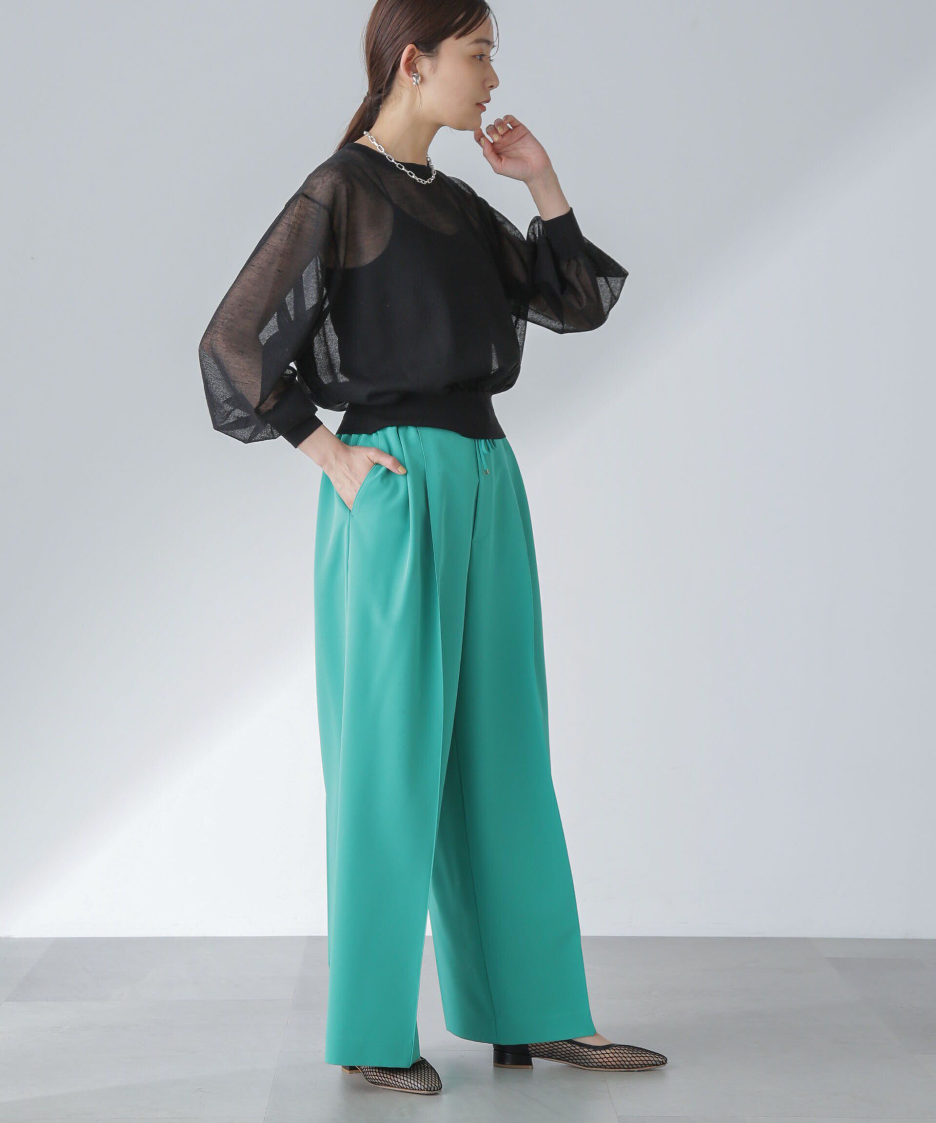 nano･universe「ピンタックイージーワイドパンツ」|チノ|