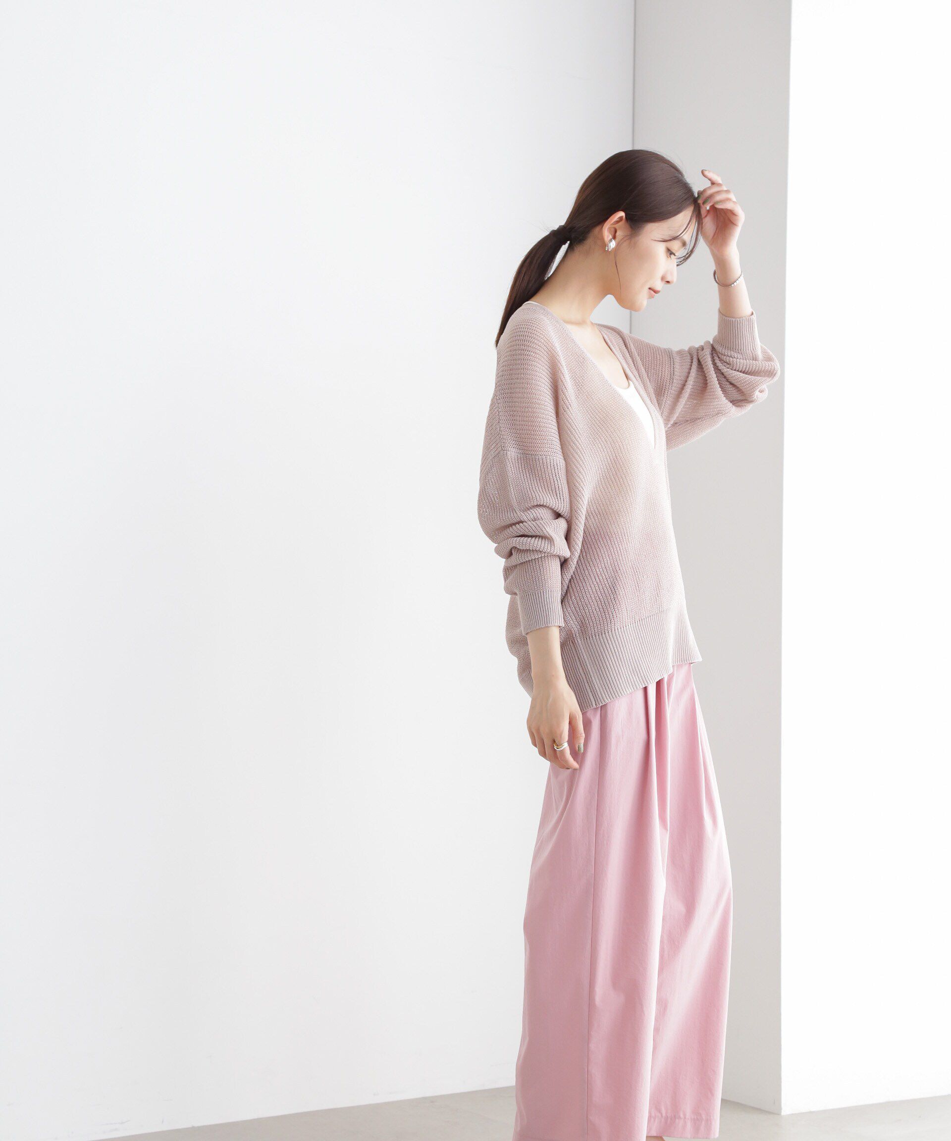 nano･universe「DeepVネックシアー畔ニット」|ニット・セーター|