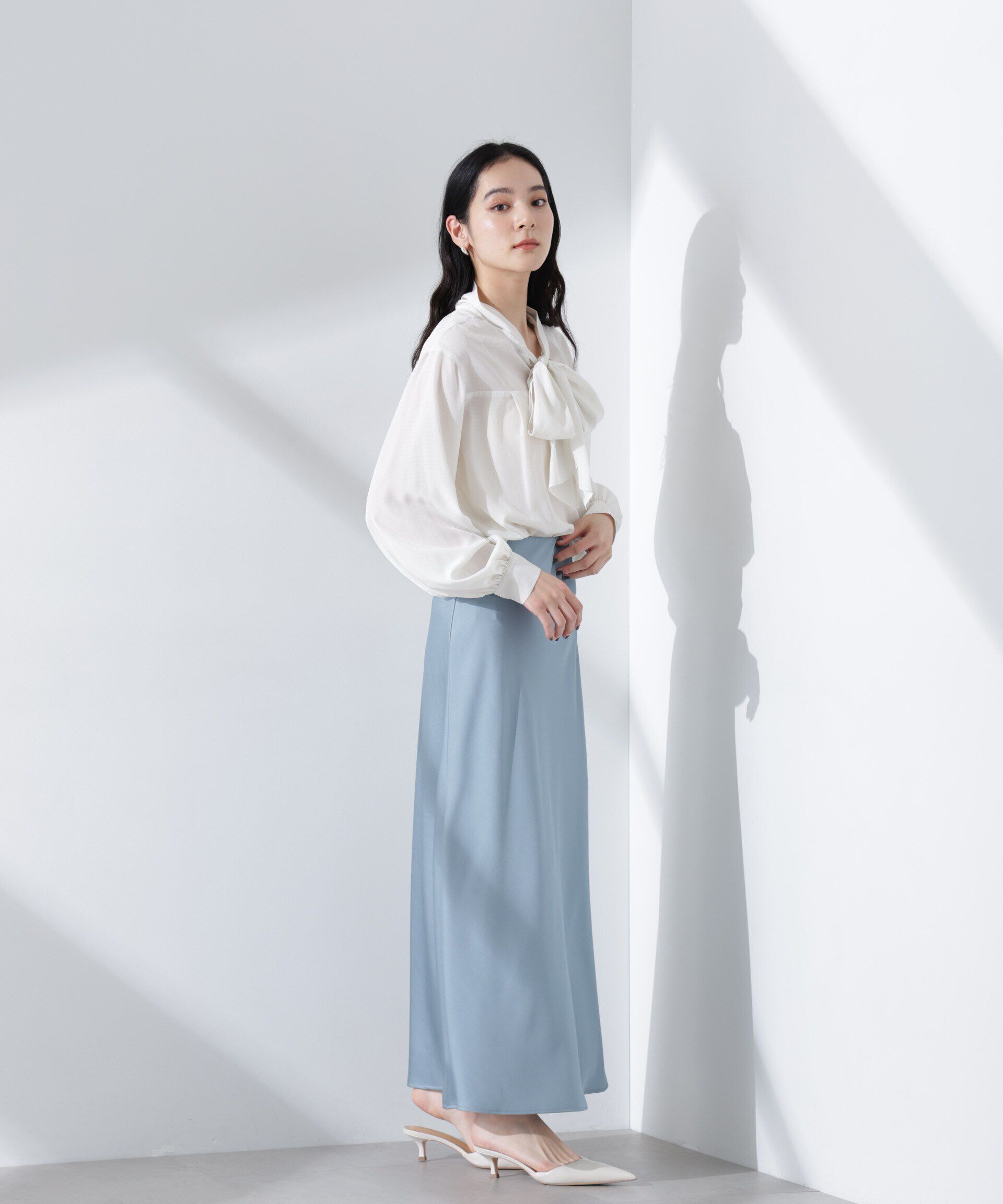 nano･universe「サテンバイヤスロングナロースカート」|スカート|