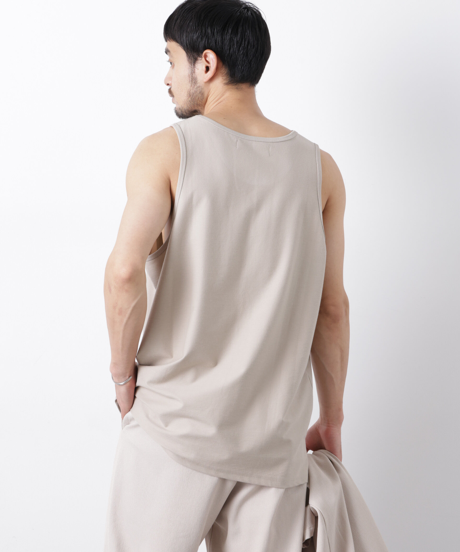 nano･universe「｢Meaningful Continuity｣coveross(R) ﾂｲﾙ調 冷感ﾌﾟﾚｰﾃｨﾝｸﾞ天竺 ﾀﾝ  」|Tシャツ・カットソー|