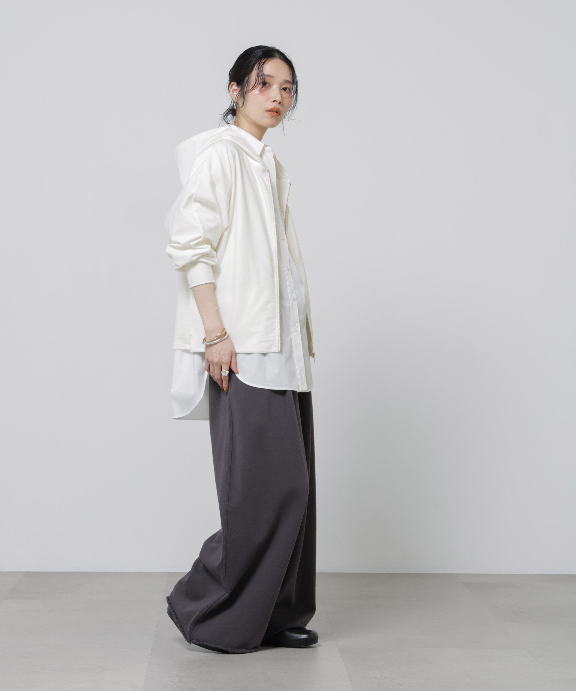 nano･universe「「Meaningful Continuity」coveross(R)ツイル調冷感プレーティング天竺パーカー」|Tシャツ・カットソー|