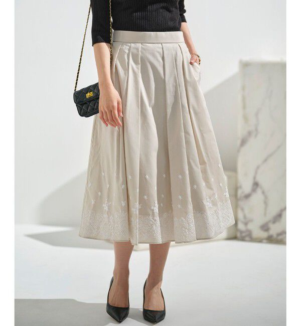 組曲「レースパネルプリント タックフレアスカート」|スカート|ｸﾘｰﾑﾍﾞ
