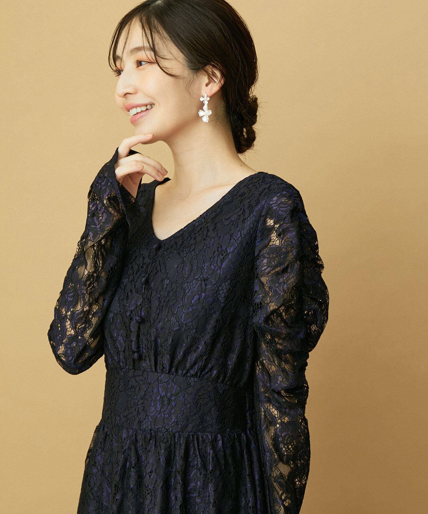 VIS「【VIS DRESS】総レースバックオープンワンピース」|ワンピース|