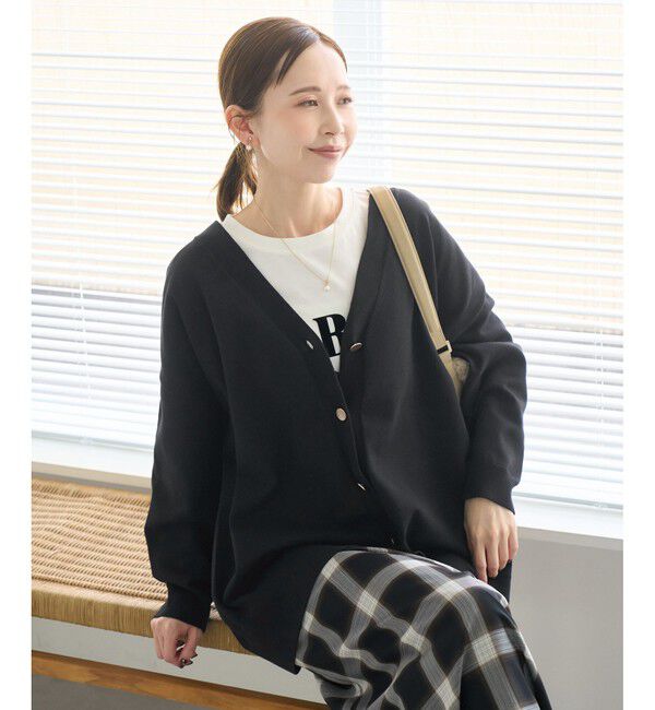 Rope&rsquo;Picnic「Vネックフォルムカーディガン」|カーディガン|ブラック(01)