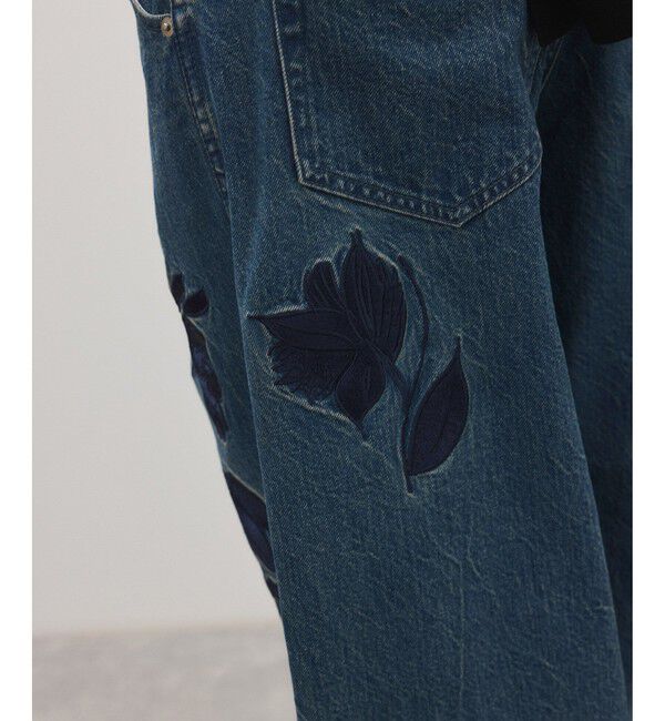 ADAM ET ROPE'「【サステナブル】エンブロイダリーハイウエストデニムパンツ」|デニム|