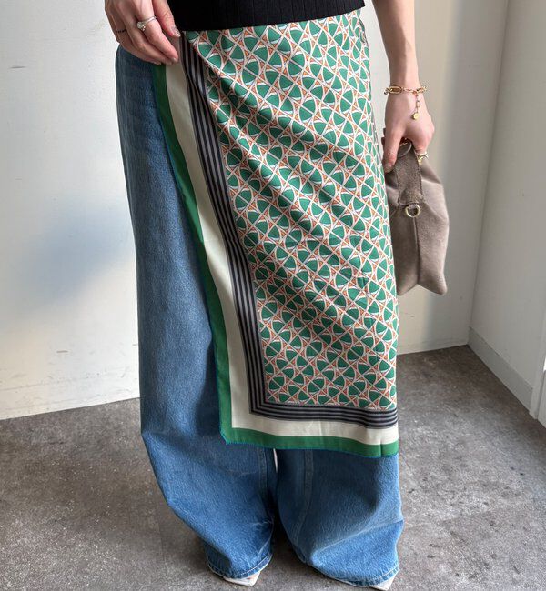  「【WEB限定】リバーシブル幾何柄スカーフ」|マフラー|