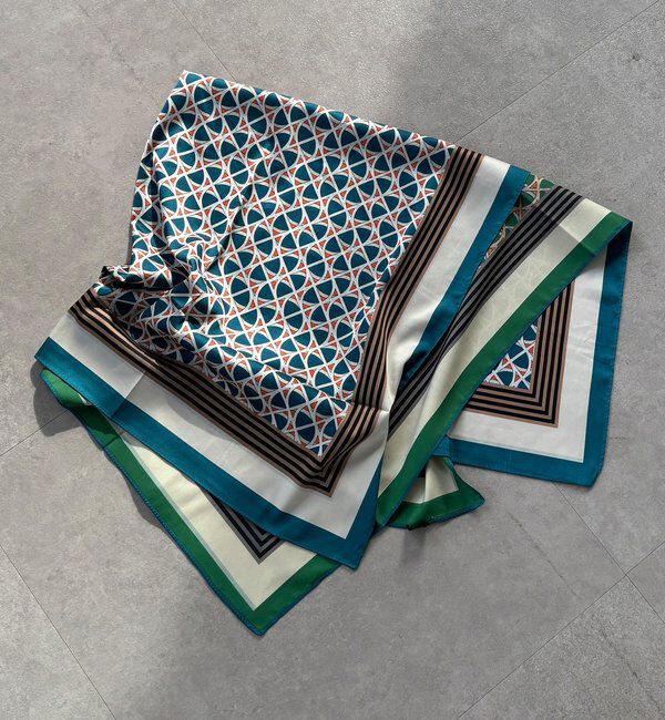  「【WEB限定】リバーシブル幾何柄スカーフ」|マフラー|