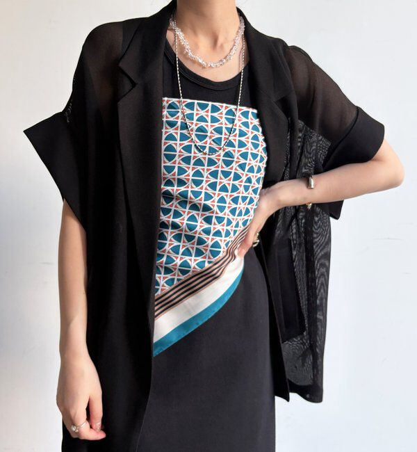  「【WEB限定】リバーシブル幾何柄スカーフ」|マフラー|