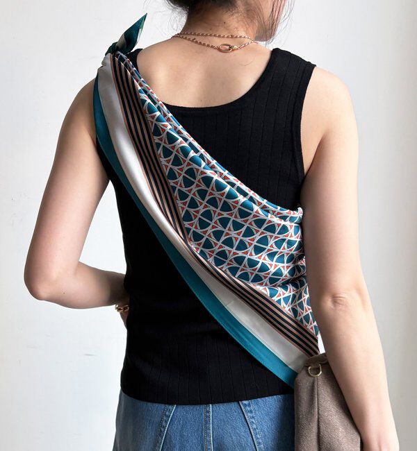  「【WEB限定】リバーシブル幾何柄スカーフ」|マフラー|