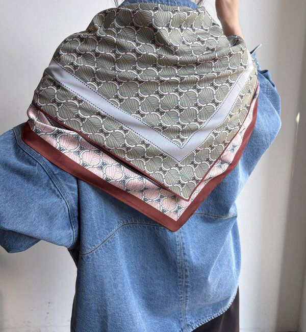  「【WEB限定】リバーシブル幾何柄スカーフ」|マフラー|