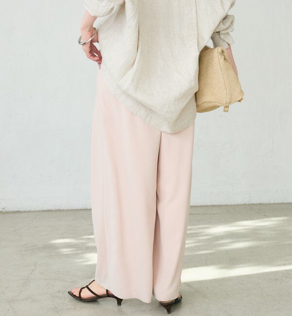  「【ウォッシャブル】【シーズンレスで使える】タックワイドスラックス」|チノ|