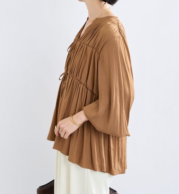  「【2WAY仕様】ギャザーストリングツイルブラウス」|シャツ・ブラウス|