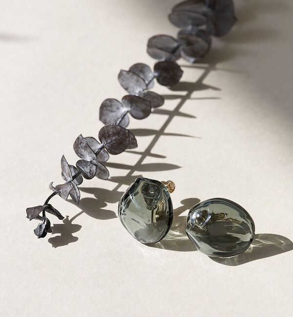 collex「【別注】【HARIO Lampwork Factory】イヤリングサンストーン」|ピアス|グレー