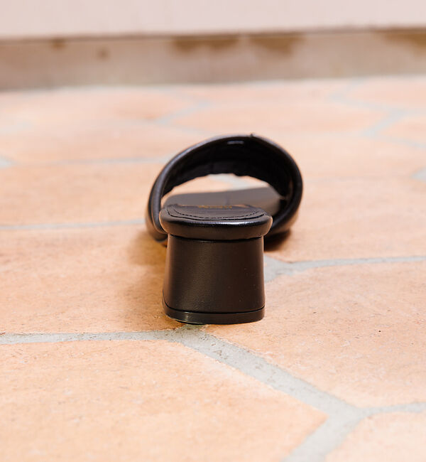 Rouge vif「【HENRI EN VARGO/ヘンリ エン ヴァーゴ】HAZEL ミュールサン」|サンダル|