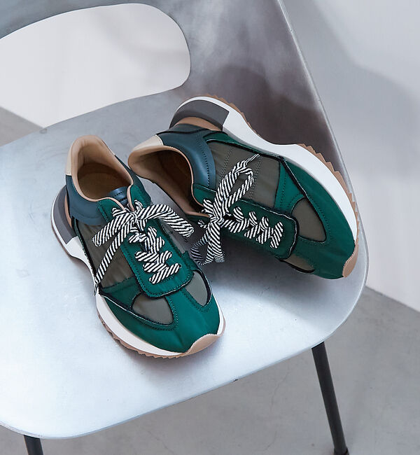 AU BANNISTER「【軽量】レイヤーソールスニーカー」|スニーカー|カーキ