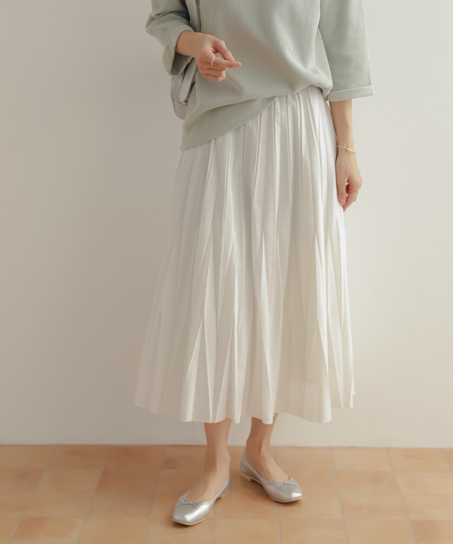 URBAN RESEARCH DOORS「オパール加工変形プリーツスカート」|スカート|