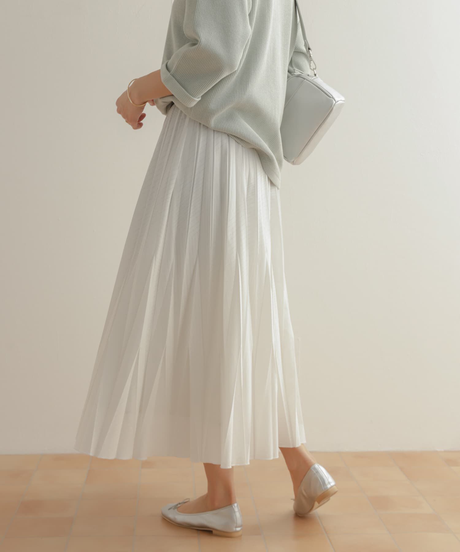 URBAN RESEARCH DOORS「オパール加工変形プリーツスカート」|スカート|