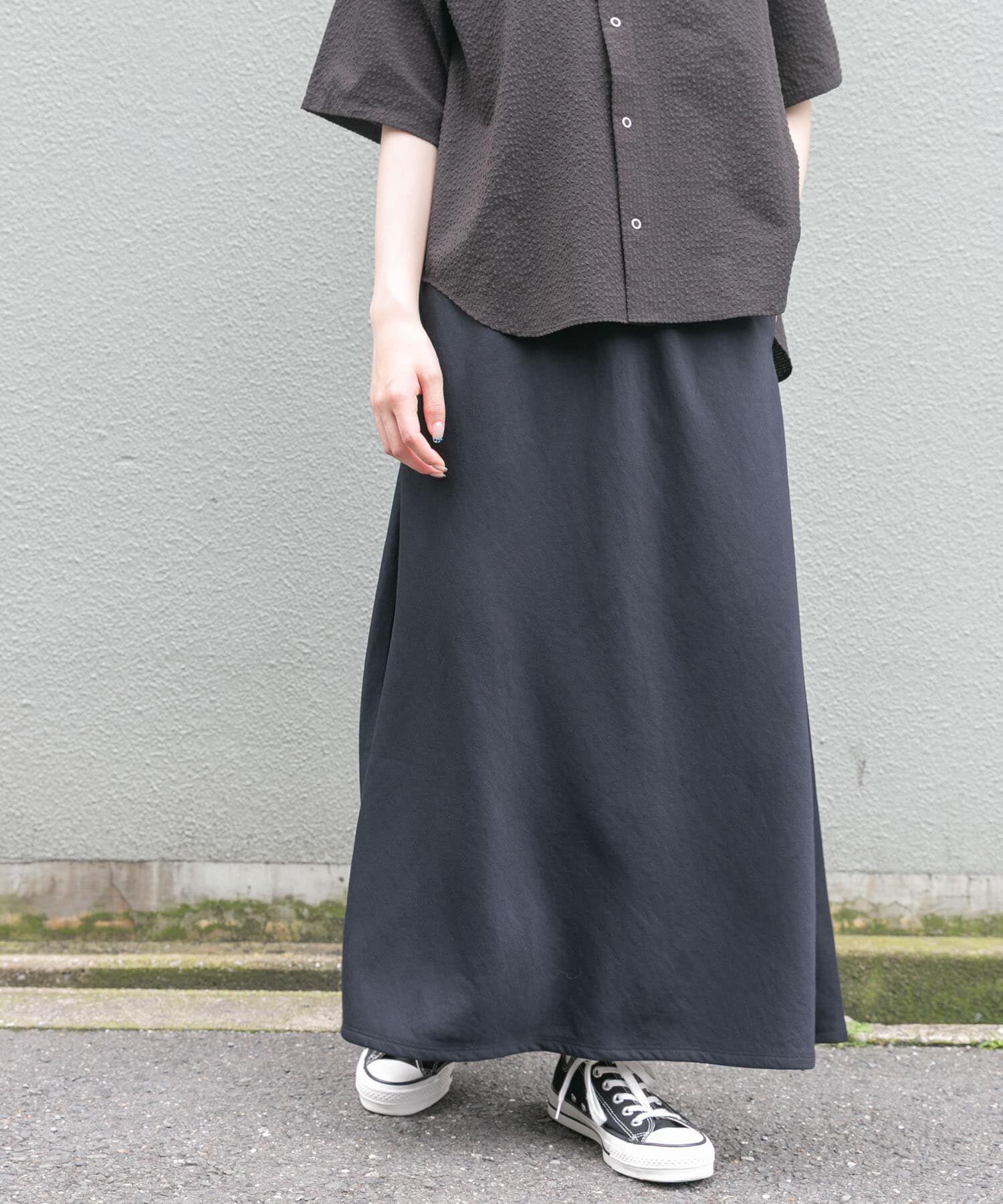 URBAN RESEARCH DOORS「FORK&SPOON　ドライタッチカットスカート」|スカート|ブラック