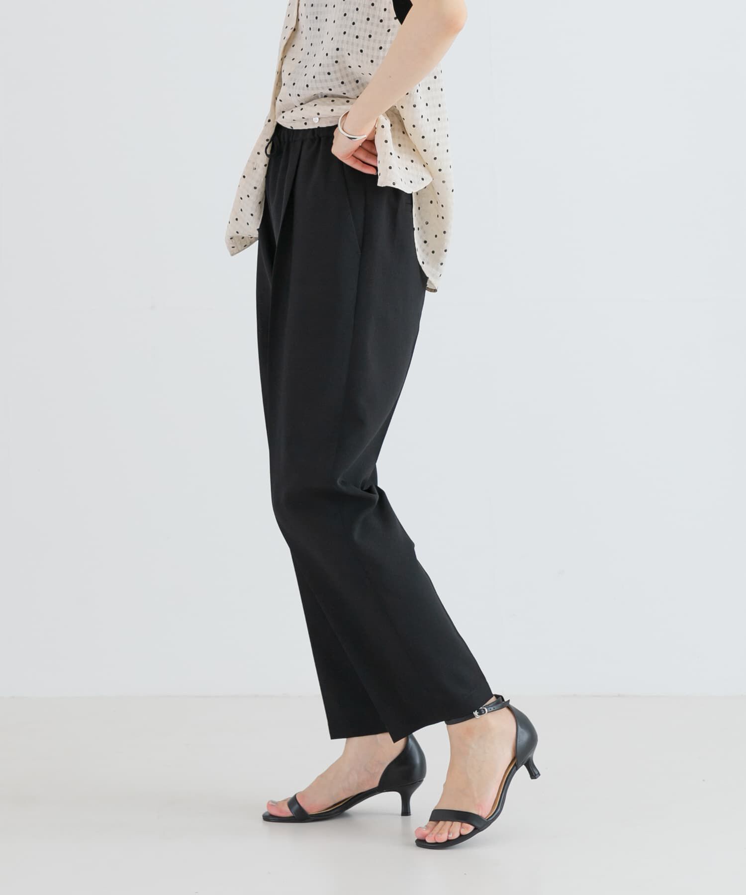 URBAN RESEARCH「『UR TECH DRYLUXE』ドロストテーパードパンツ」|その他|