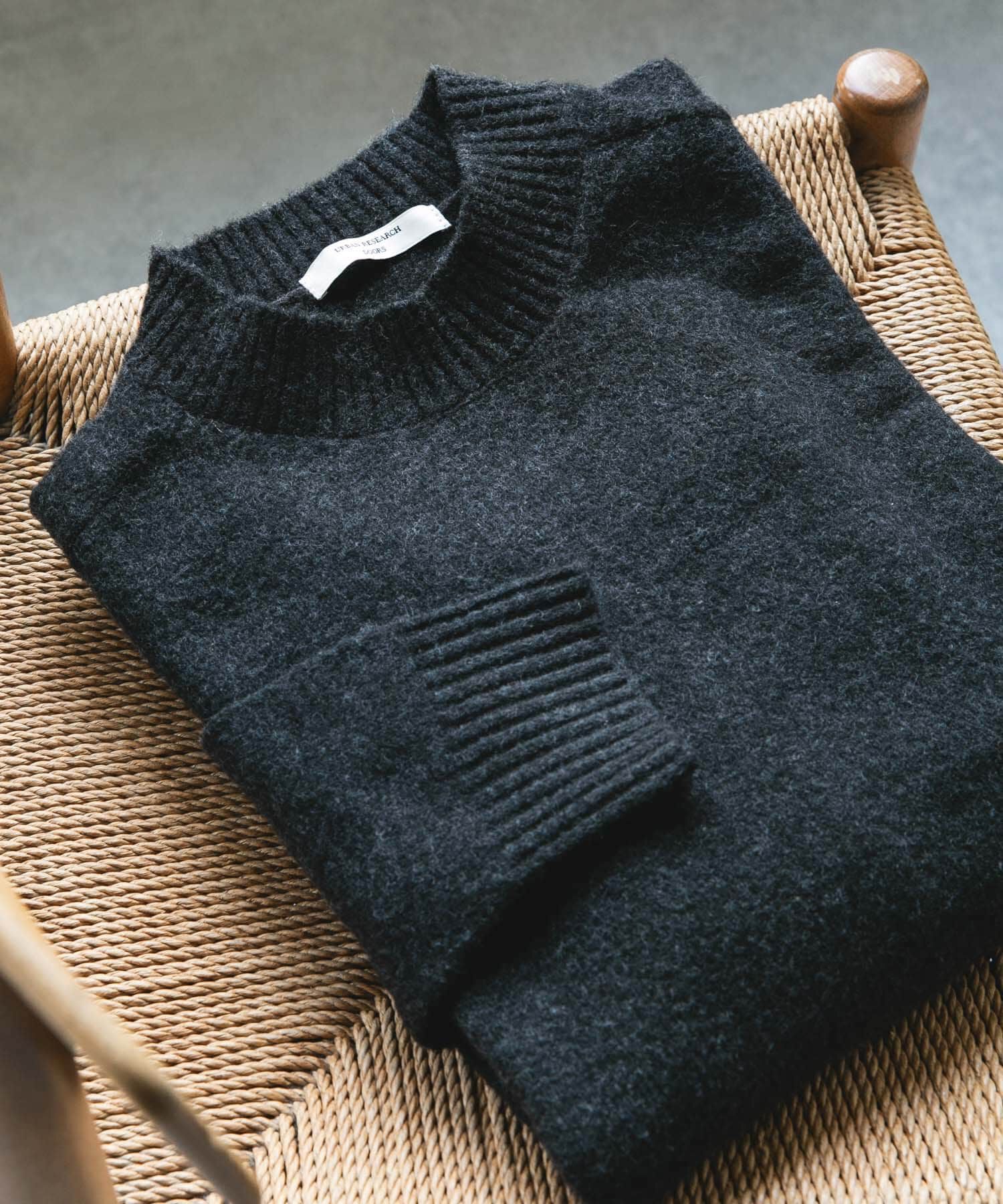 URBAN RESEARCH DOORS「ウール混もちもちハイネックニット」|ニット・セーター|チャコールグレー