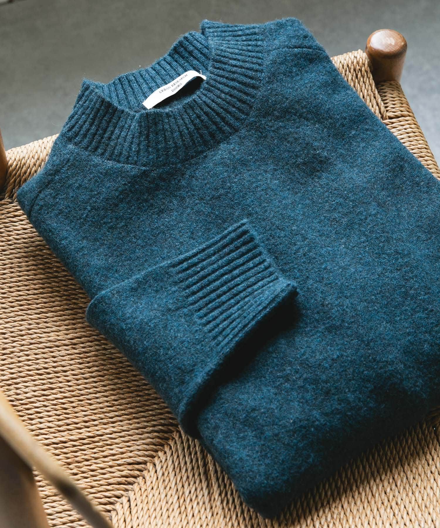 URBAN RESEARCH DOORS「ウール混もちもちハイネックニット」|ニット・セーター|グリーン