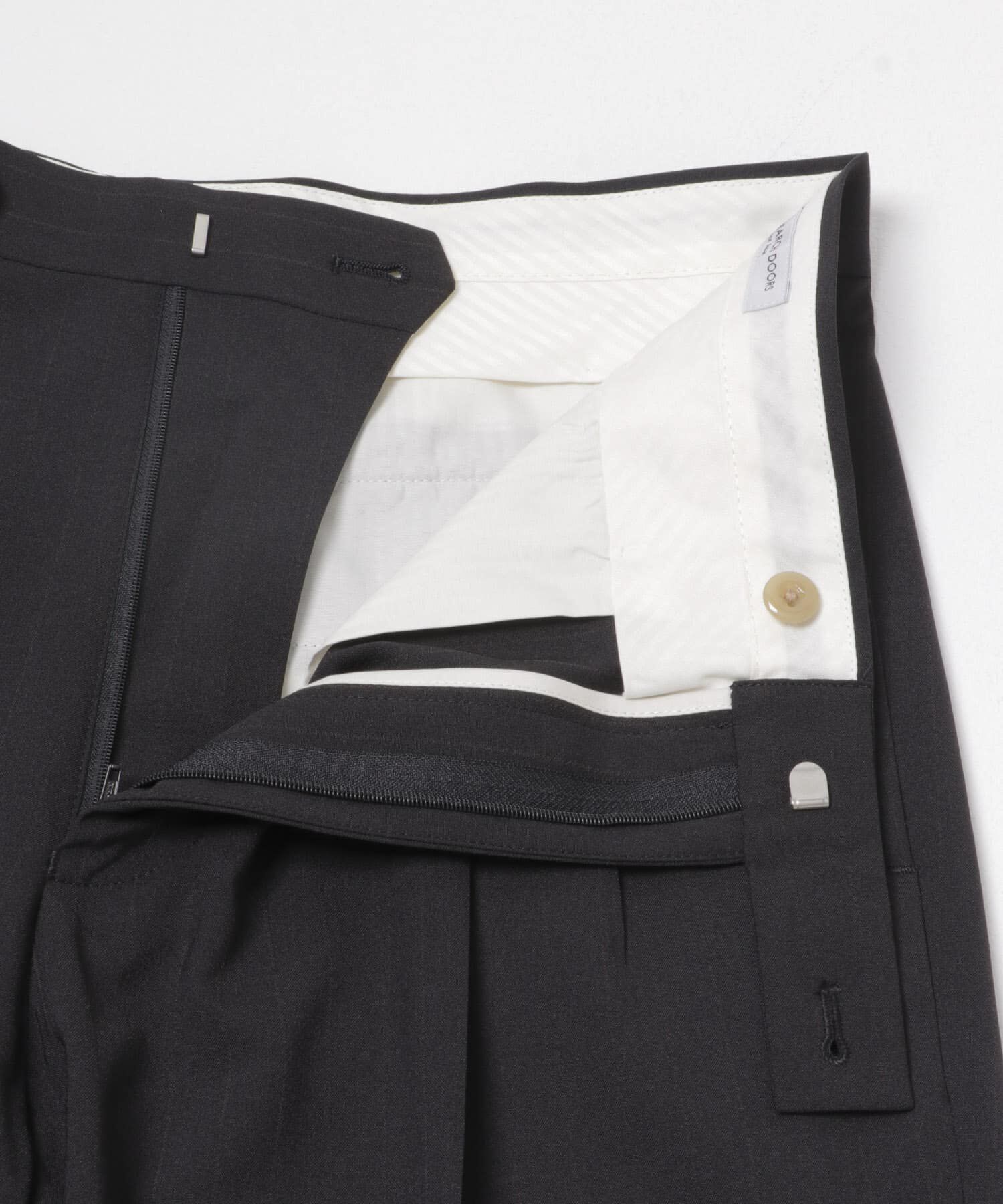 URBAN RESEARCH DOORS「LIFE STYLE TAILOR　TRABESTストライプ2タックパンツ」|スラックス|