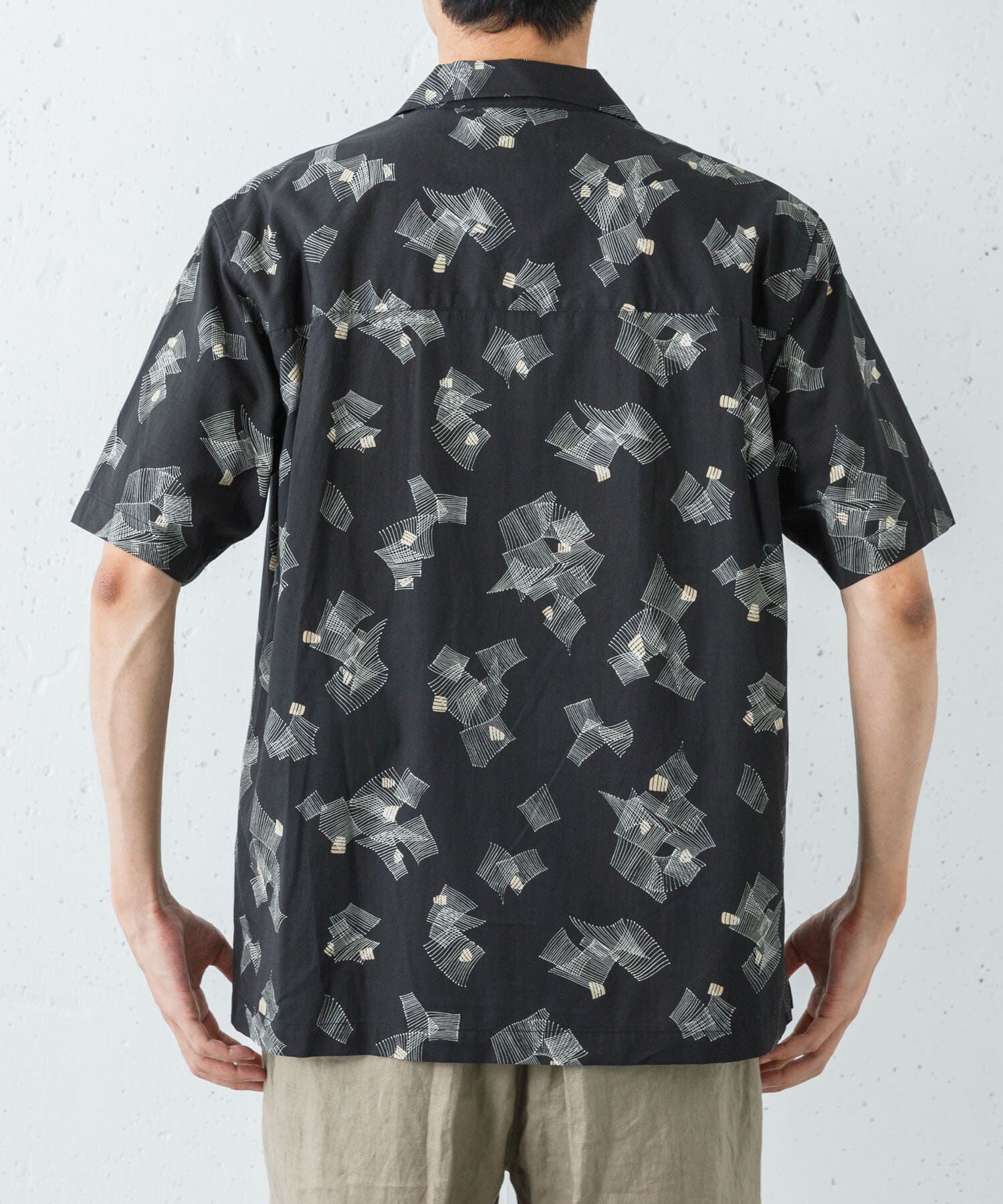 URBAN RESEARCH「LONGCHAMP OPEN COLLAR SHIRTS」|シャツ・ブラウス|