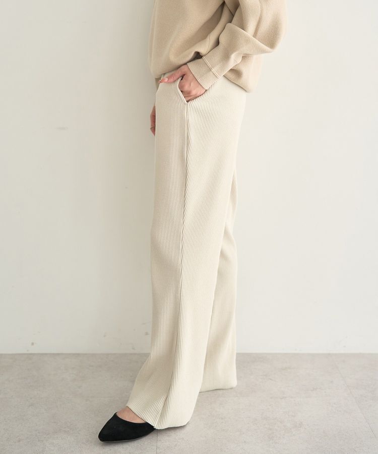 earth music&ecology「セルフカットテレコフレアパンツ」|その他|