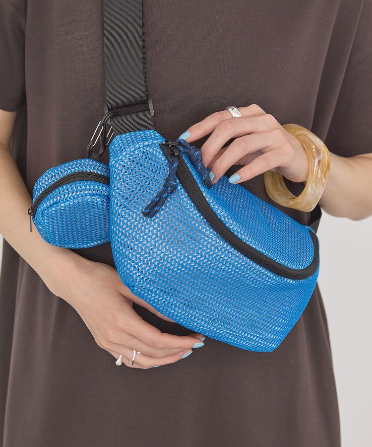 AMERICAN HOLIC「【2点SET】ポーチ付ダブルメッシュウエストポーチ」|ショルダー・メッセンジャー|Blue