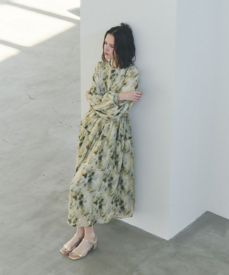 YECCA VECCA「ぼかしフラワー柄ワンピース」|ワンピース|