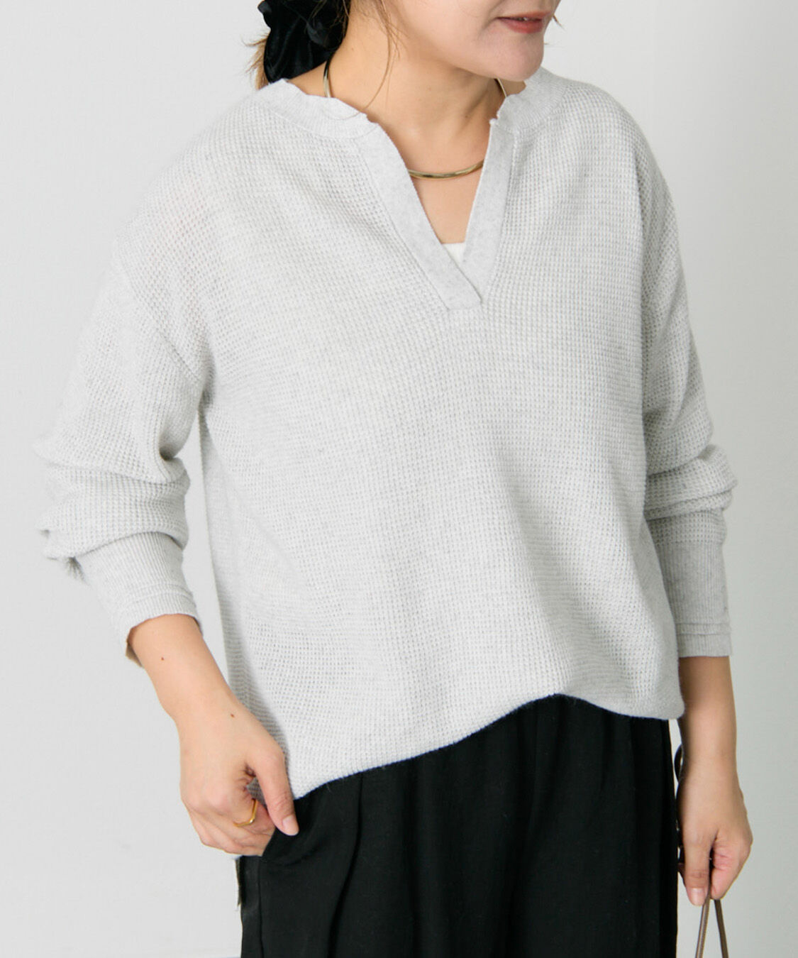  「キーネックワッフルニット」|ニット・セーター|グレー系その他