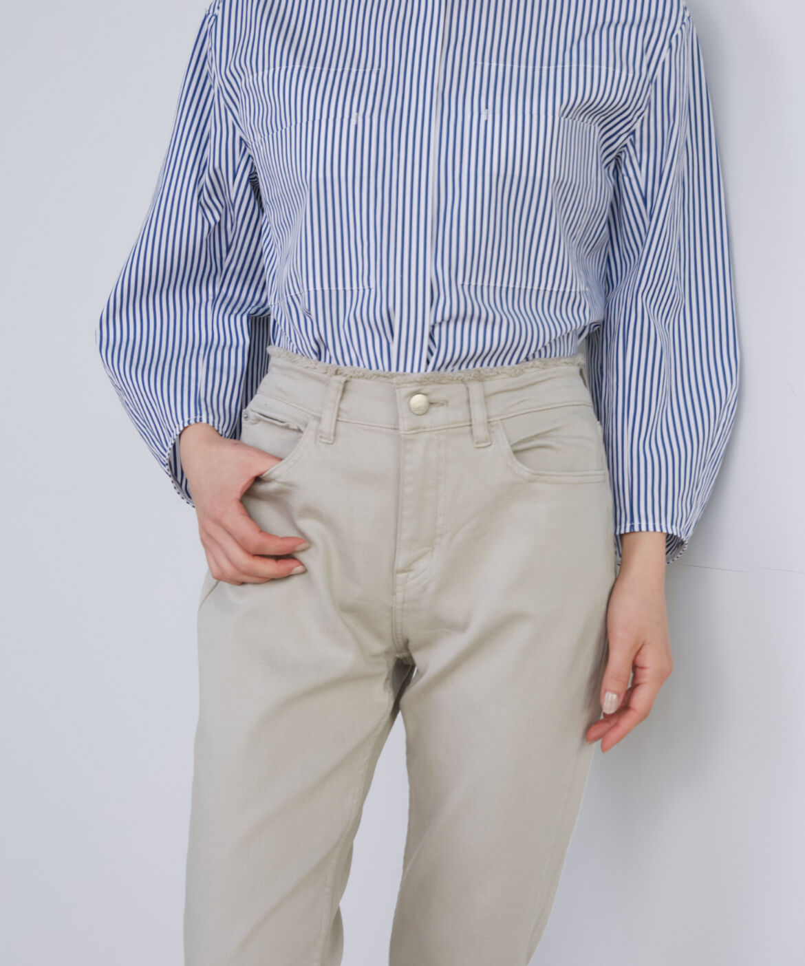 INED「《SUPERIOR CLOSET》H.Salt ミッドライズテーパードデニム《Healthy DENIM》」|デニム|