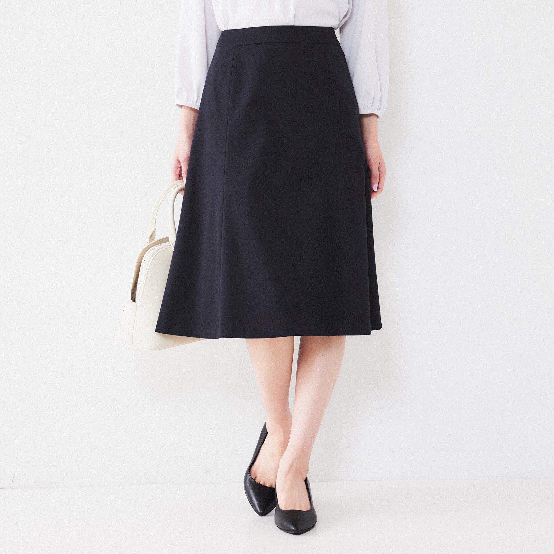 UNTITLED「【通勤スーツ】コットン混ジャージ マーメイドスカート」|スカート|ネイビー(094)