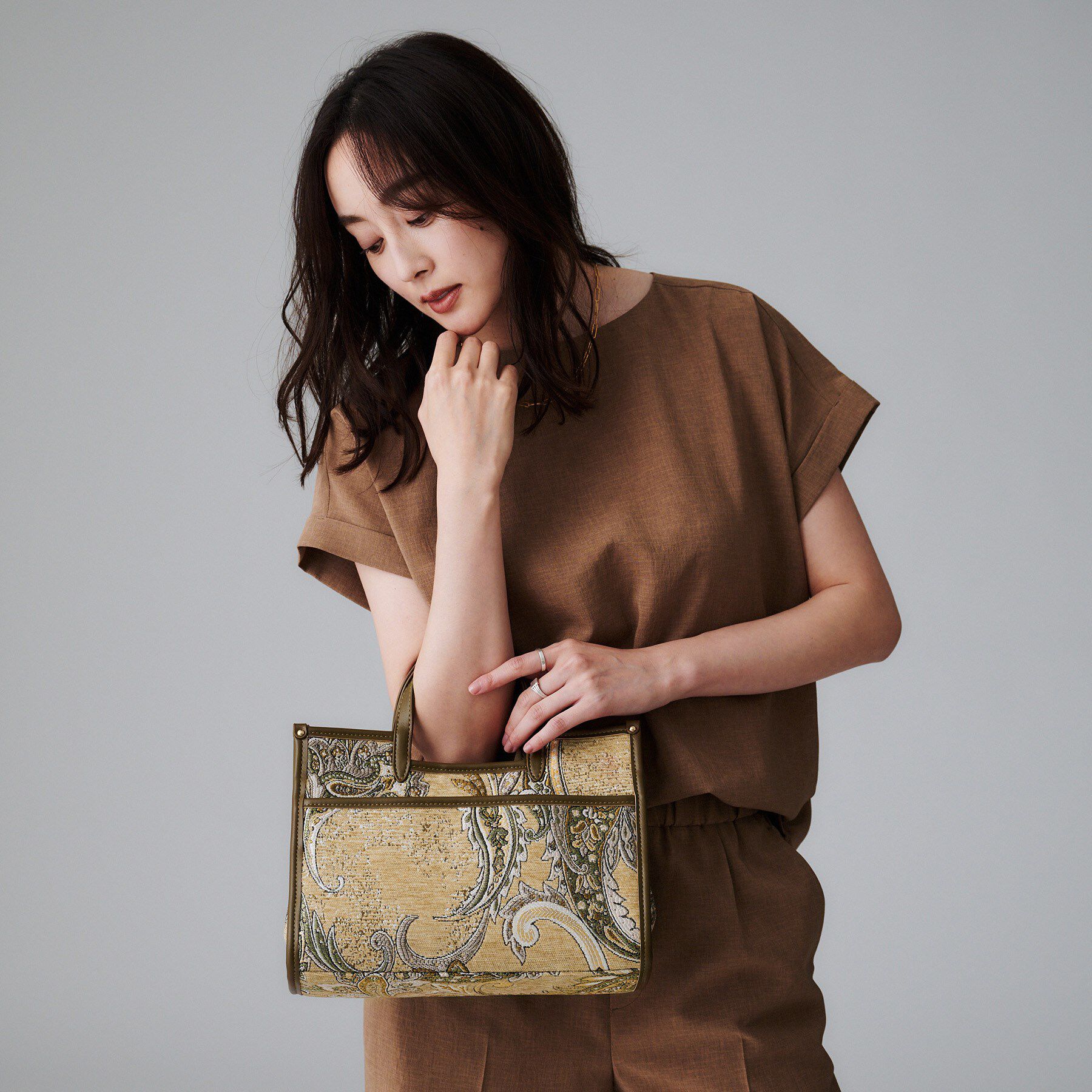 UNTITLED「【古畑星夏さん着用/選べる3柄】ジャカードミディアムトート」|トートバッグ|