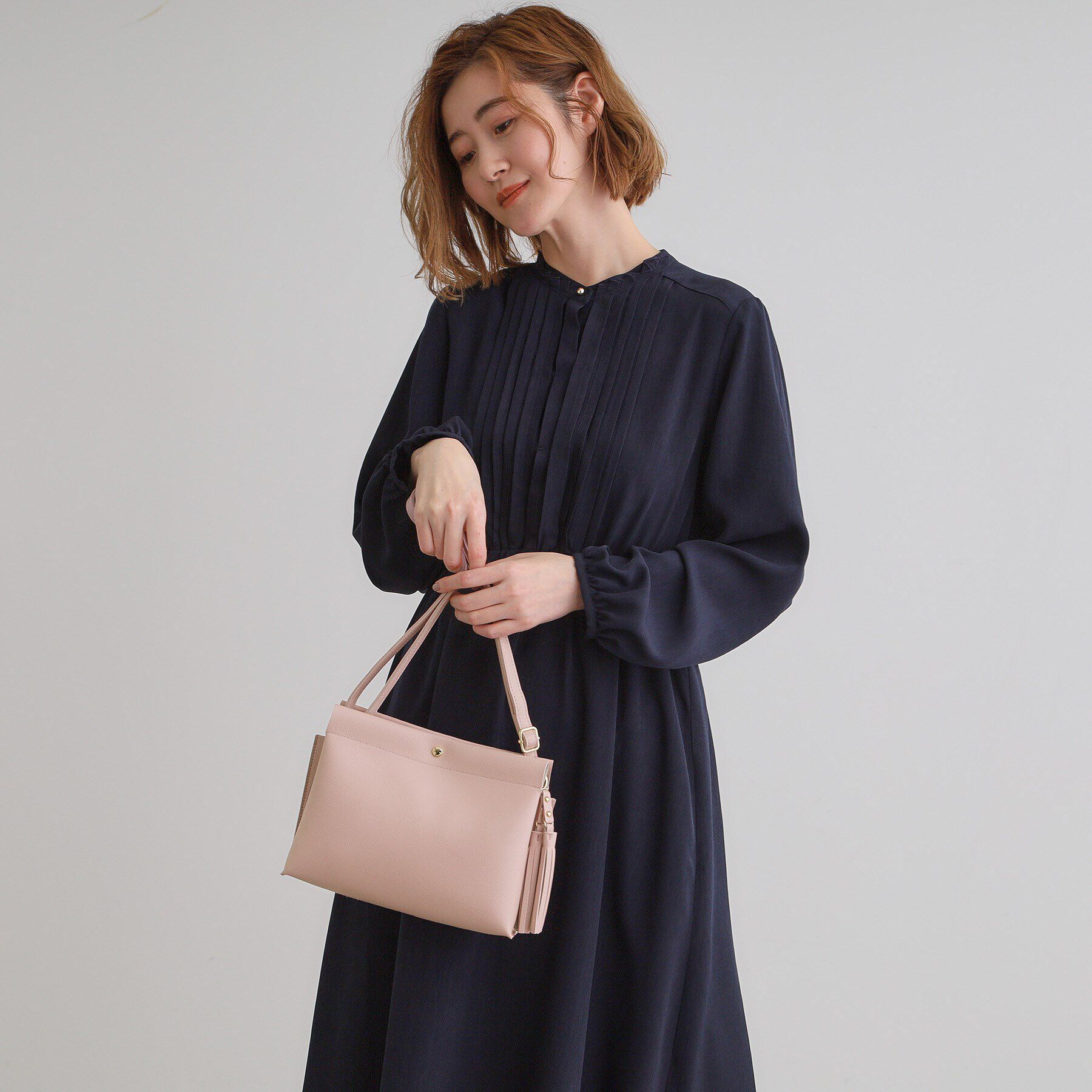 grove「【人間工学・軽量】シンプル3層タッセルショルダー」|ショルダー・メッセンジャー|